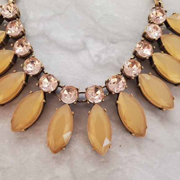 ✨ J.Crew Large Jumbo Rhinestone Crystals Pink Taupe Statement Necklace ✨ - Picture 6 of 16